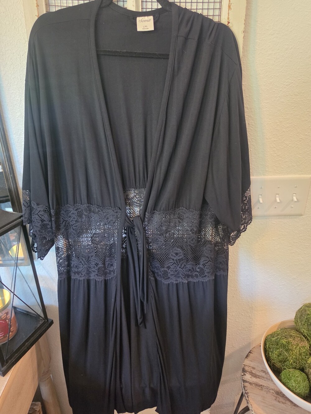 Soma Kimono Robe - Picture 2 of 5